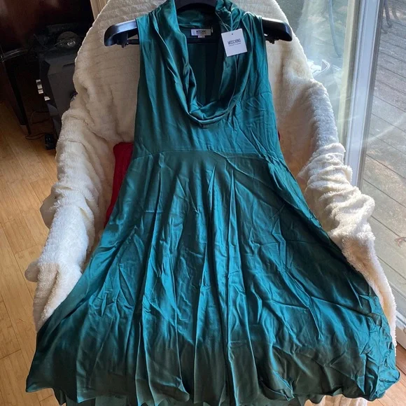 moschino green dress Aqua & Multicolor Moschino Cheap and Chic Sleeveless Chain Print Dress Size  IT 40